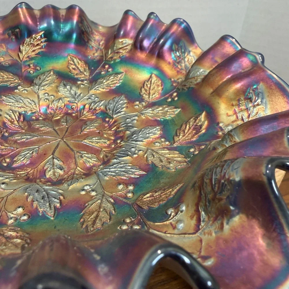 Fenton Holly Carnival Glass Bowl 8.5